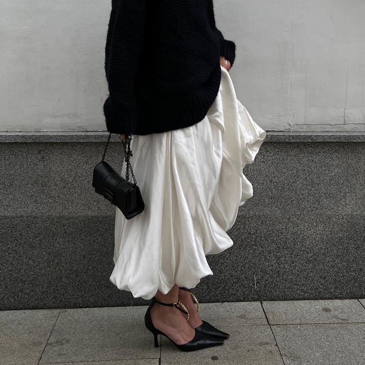 ladies-white-skirt