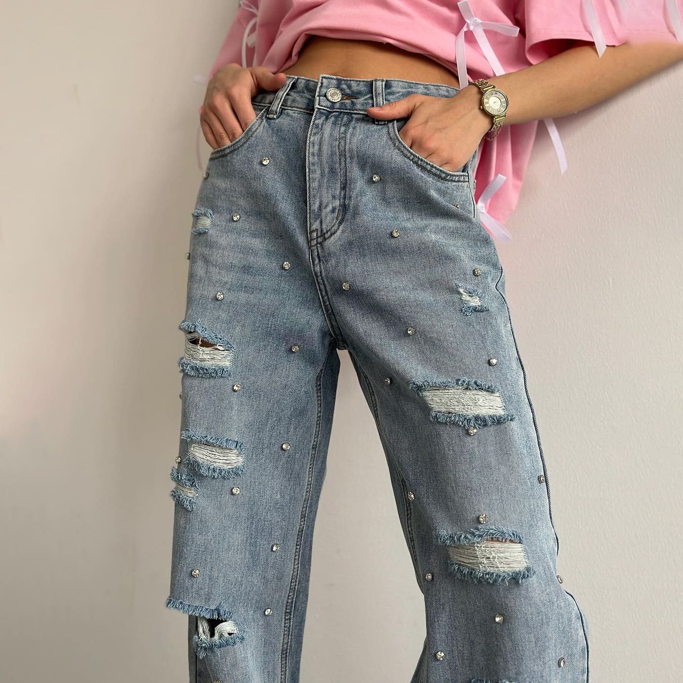 Remi - Rhinestone Ripped Jeans